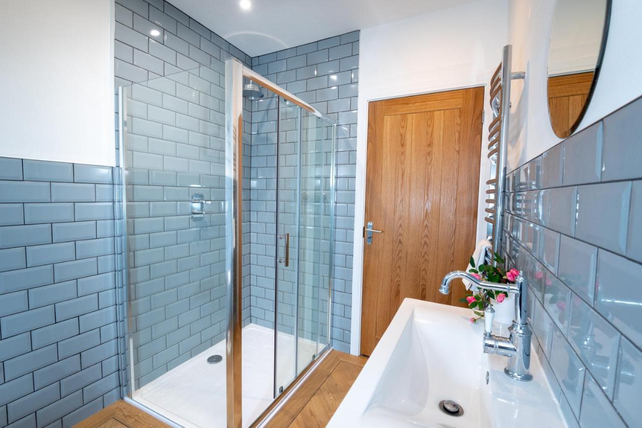 Lola'S Loft With Lake Views - Central Bowness - Pet Friendly Zewnętrze zdjęcie