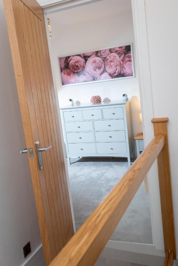 Lola'S Loft With Lake Views - Central Bowness - Pet Friendly Zewnętrze zdjęcie
